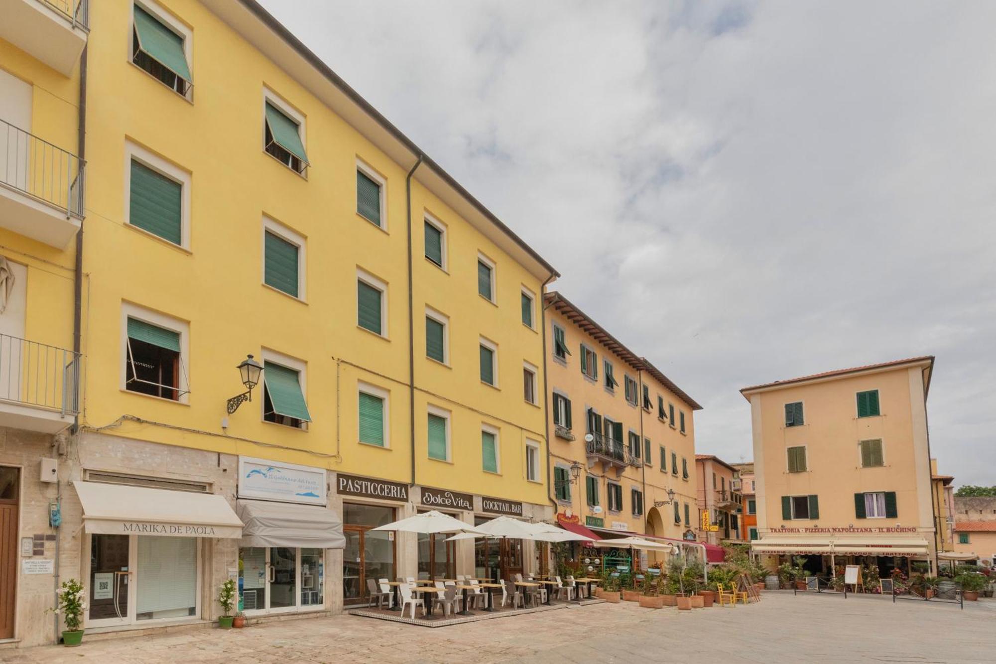 Residenza Cavour Portoferraio City Center Zewnętrze zdjęcie
